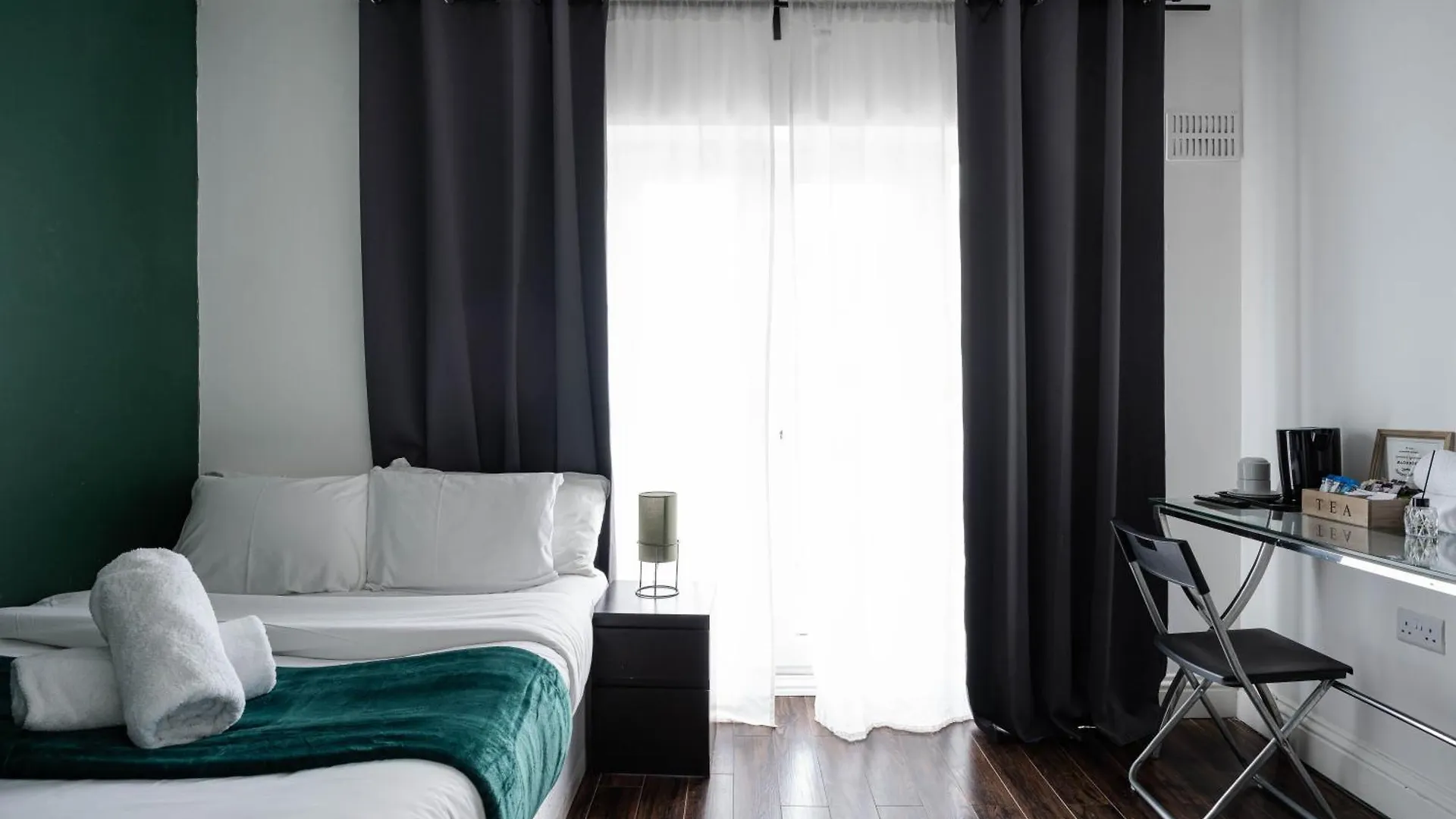 City Gate Guest House Londyn Hotel